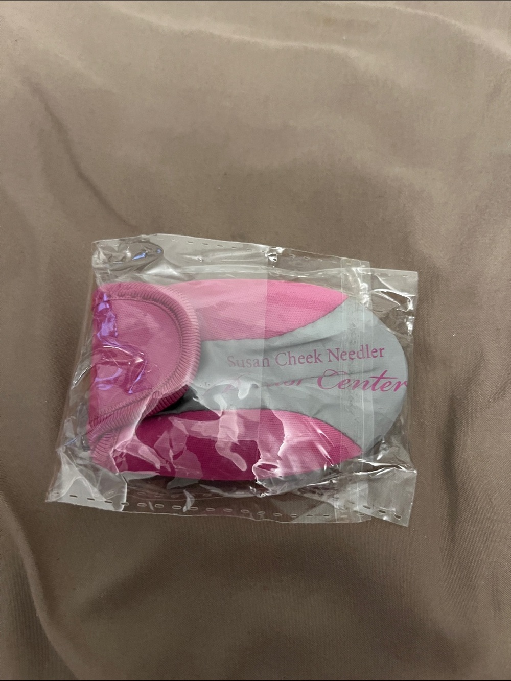Pink Accessory holder with clip